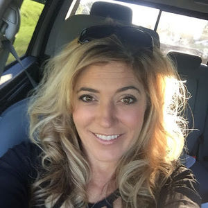 Meet your Posher, Hayley